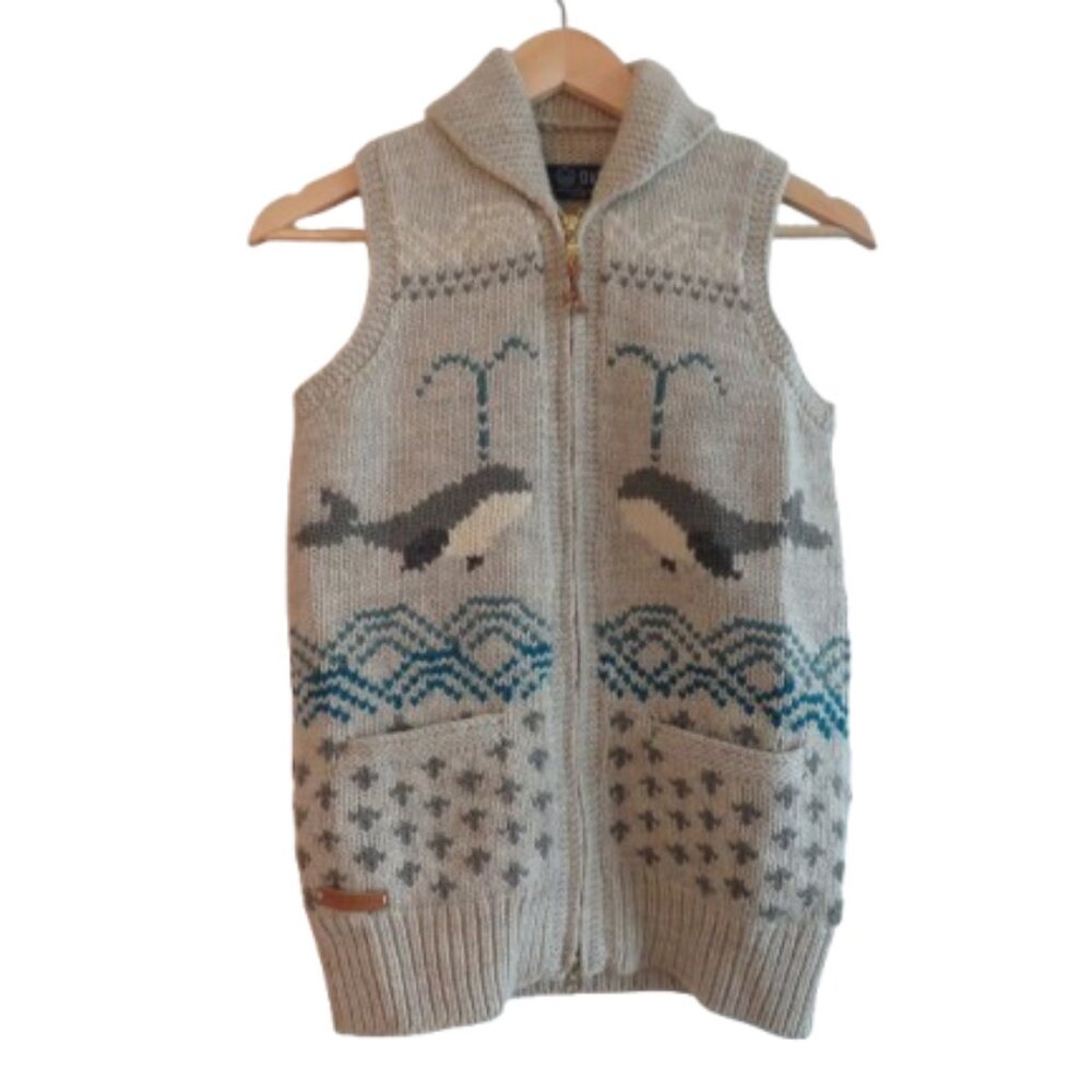 Gray Whale Patterned Sweater Vest
